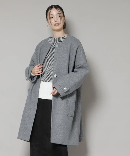 ノーカラーコクーンミドルコート