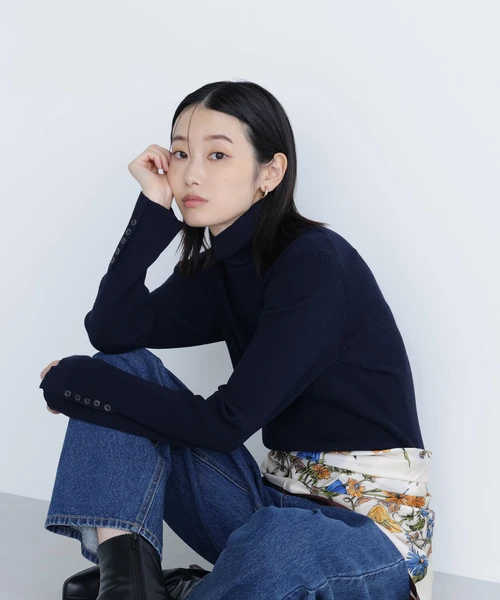 ベーシックタートルネックニット