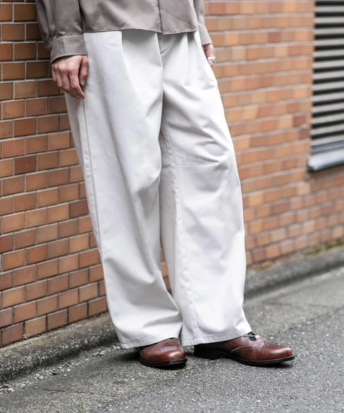 WEB限定/TCツイルワイドタックカーブパンツ