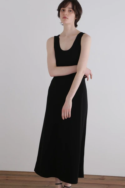 カップインＵネックドレス