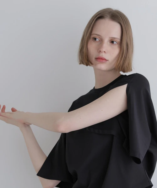 スムーススリットプルオーバー