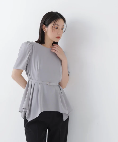 イレヘムペプラムブラウス